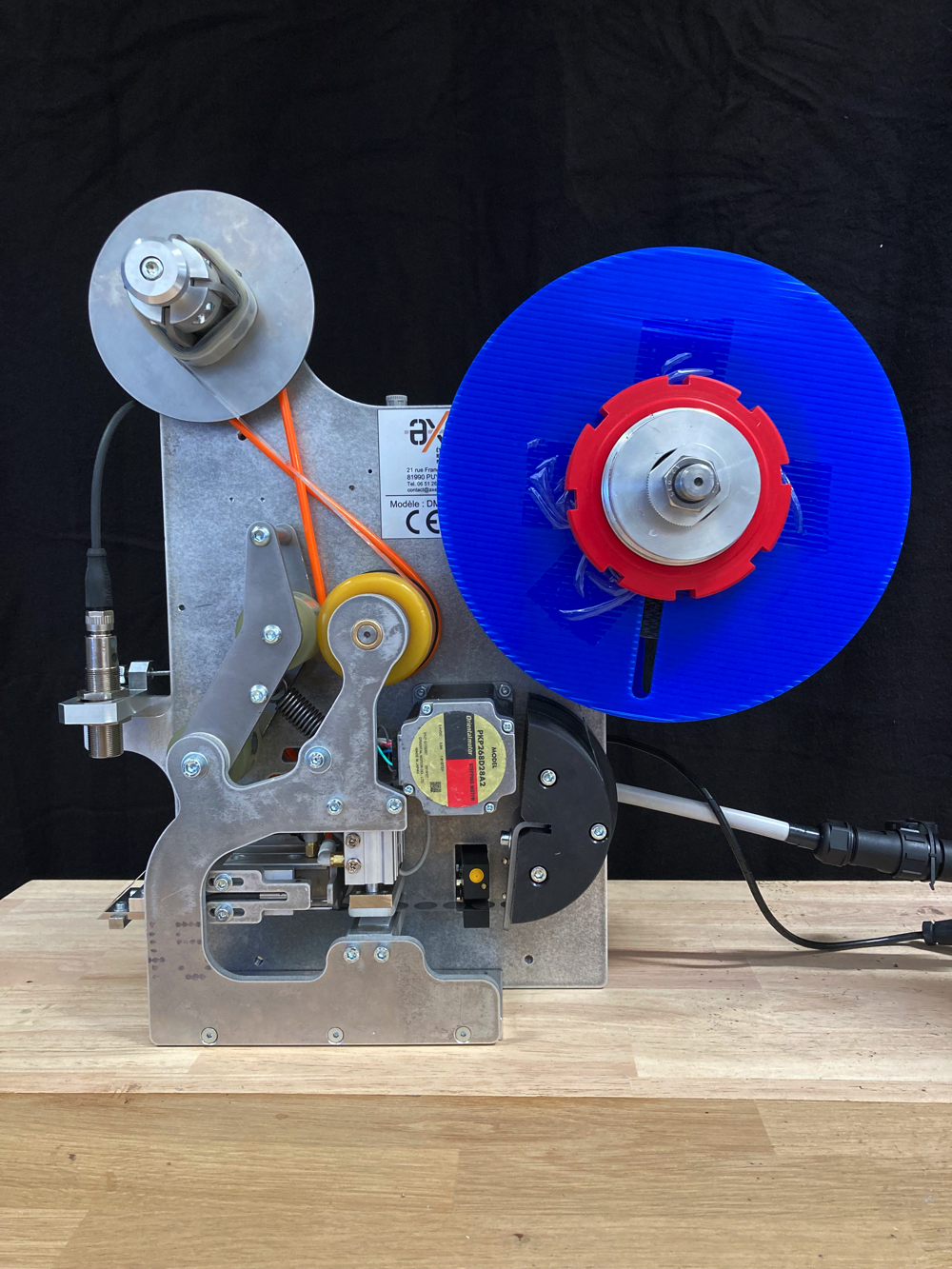 Distributeur DMG1648